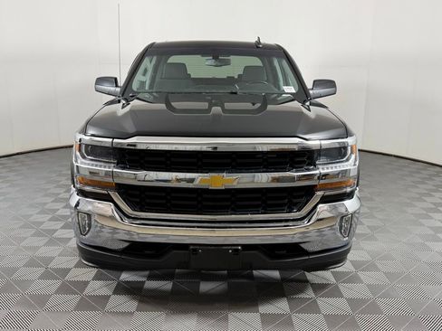 Used 2018 Chevrolet Silverado 1500 LT w/ All Star Edition image 6
