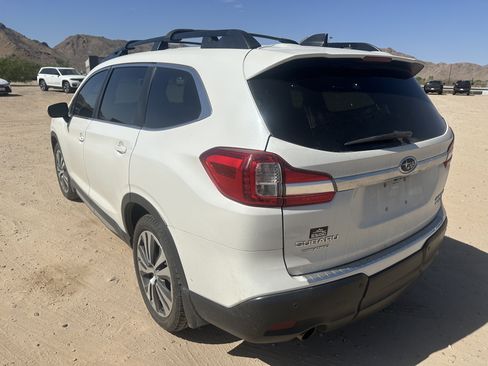 Used 2020 Subaru Ascent Limited w/ Technology Package AWD/4WD image 3