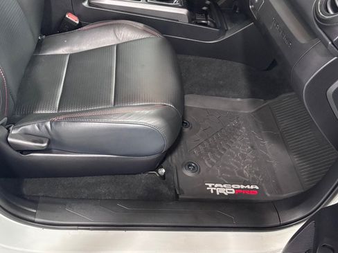 Used 2020 Toyota Tacoma TRD Pro AWD/4WD image 19