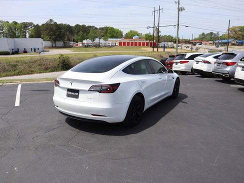 Used 2020 Tesla Model 3 Long Range image 10