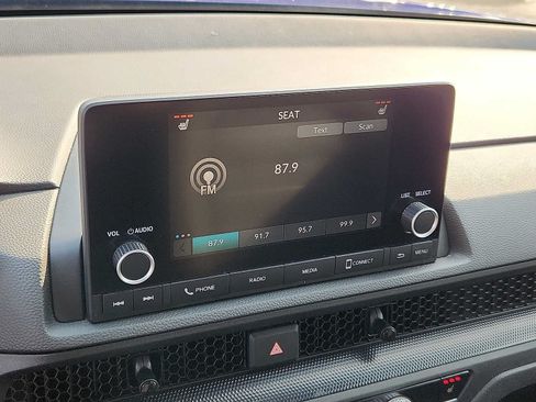 Used 2023 Honda CR-V Sport image 16