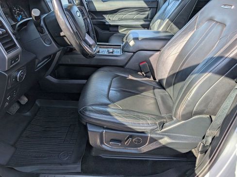 Used 2021 Ford Expedition Platinum image 21