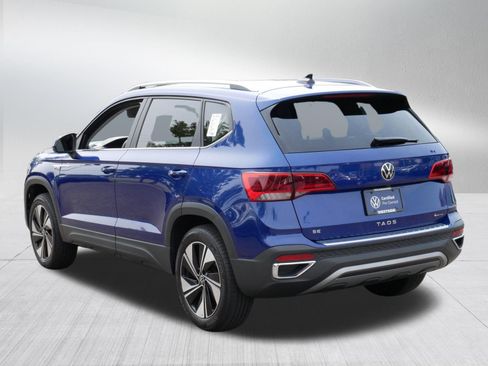 Certified 2024 Volkswagen Taos SE AWD/4WD image 5