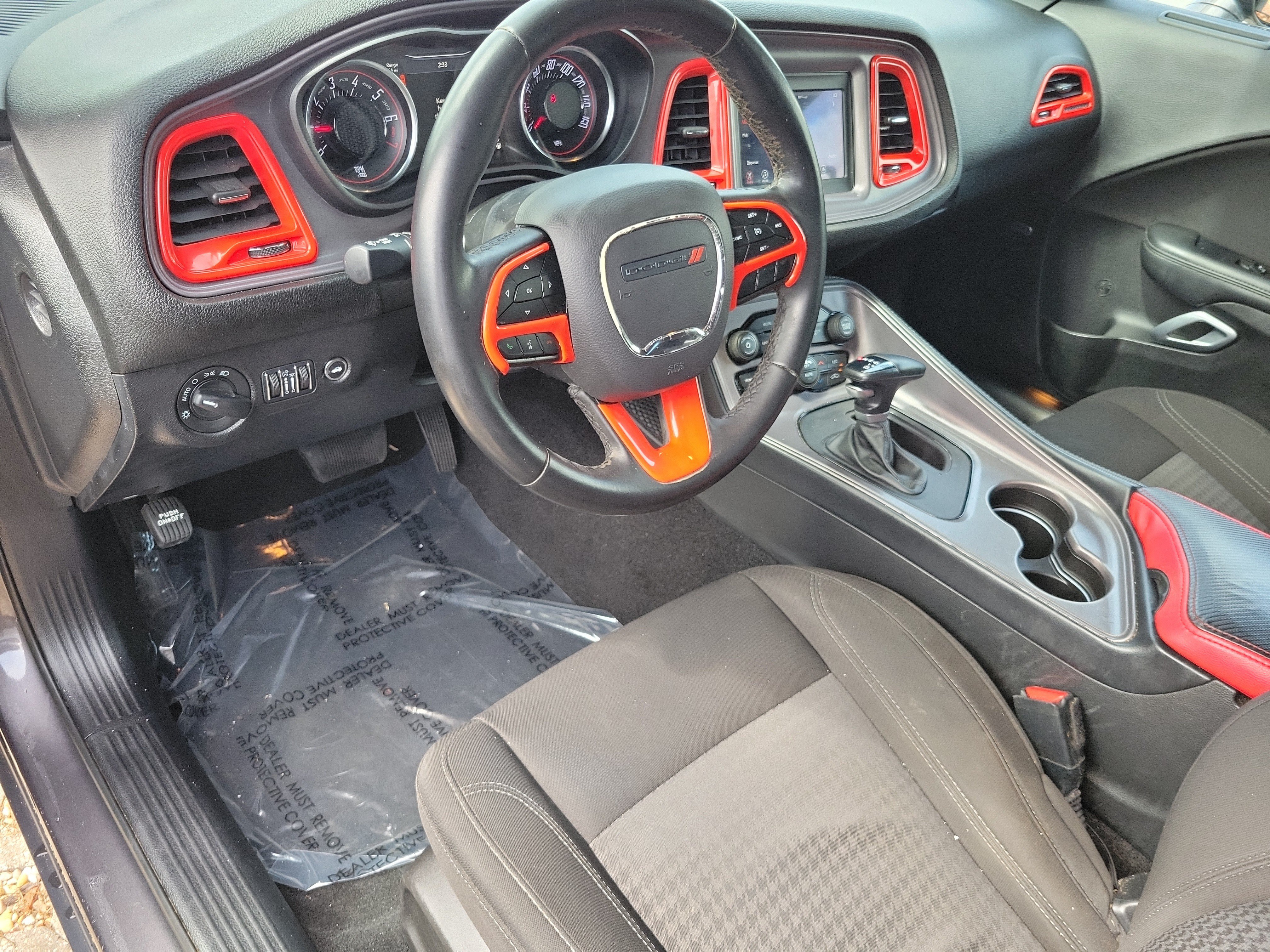 Used 2023 Dodge Challenger SXT RWD image 11