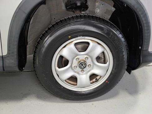 Used 2015 Honda CR-V LX image 3