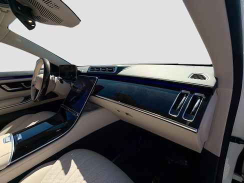 Used 2022 Mercedes-Benz S 580 S 580 image 14