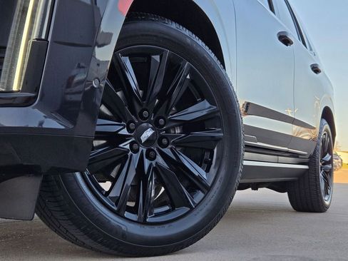 Used 2023 Cadillac Escalade Sport Platinum w/ LPO, Floor Liner Package image 8