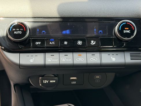 New 2026 Hyundai Elantra SEL Sport FWD image 24