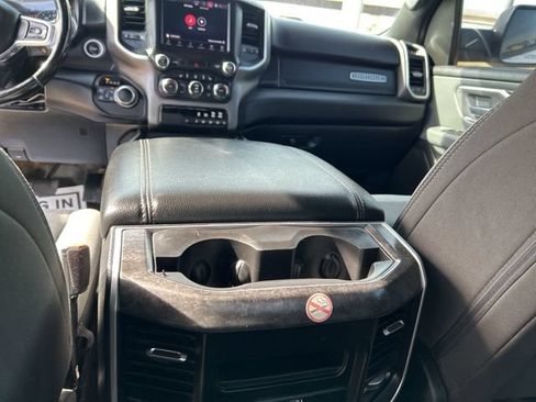 Used 2022 RAM 1500 Big Horn AWD/4WD image 39