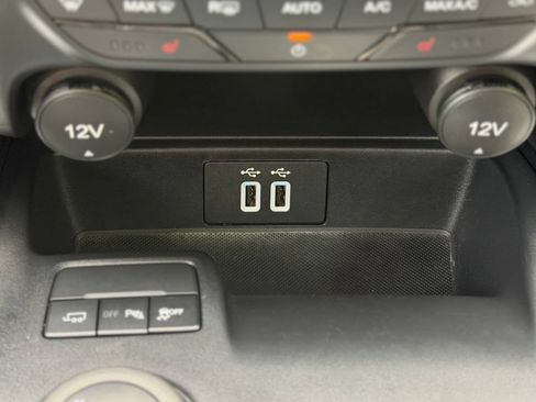 Used 2023 Ford Ranger XLT w/ Equipment Group 302A High AWD/4WD image 31