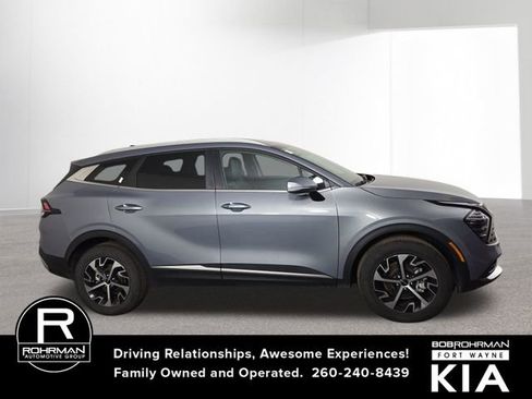 Certified 2025 Kia Sportage EX image 5