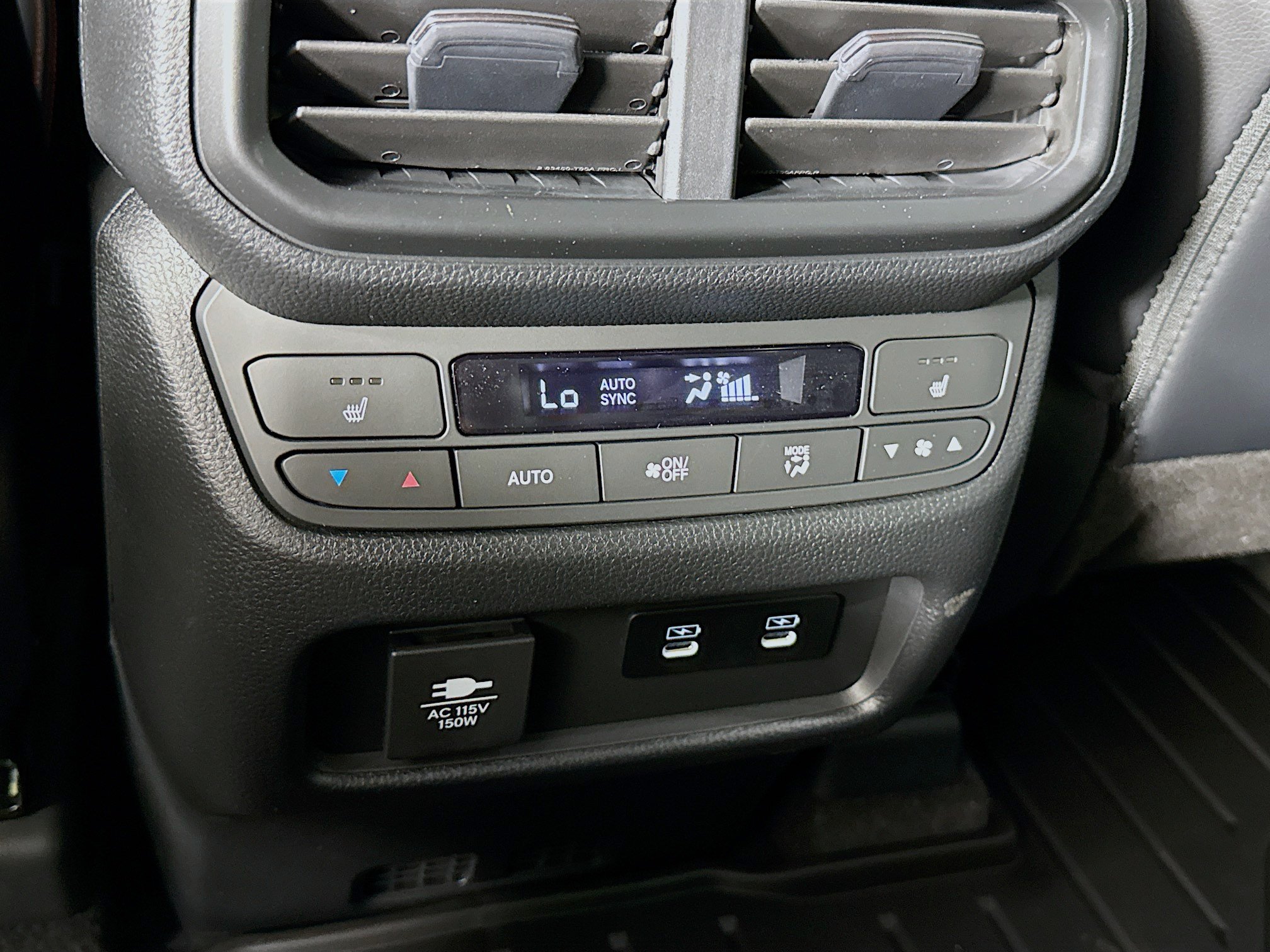 New 2026 Honda Pilot TrailSport image 31