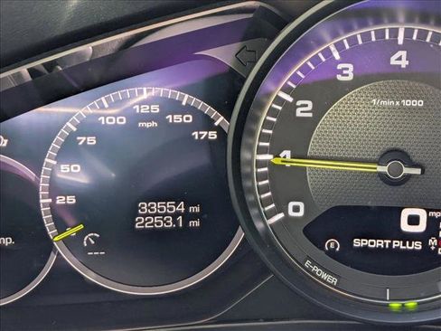 Used 2019 Porsche Cayenne E-Hybrid image 11