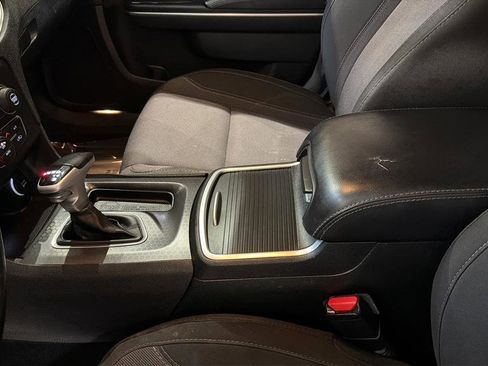 Used 2018 Dodge Charger R/T image 25