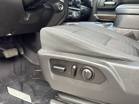 Used 2021 Chevrolet Silverado 1500 RST image 9