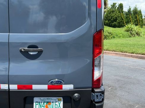 Used 2020 Ford Transit 250 148 High Roof Extended RWD image 12