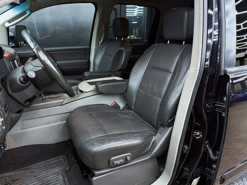 Used 2004 Nissan Titan LE w/ (NAV) Nissan Navigation Pkg image 17