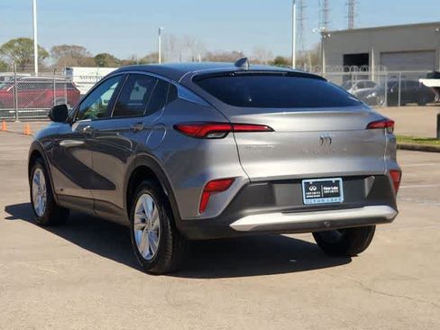 Used 2025 Buick Envista Preferred image 5