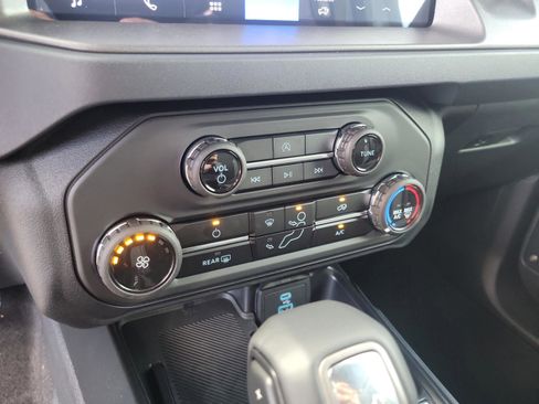 New 2025 Ford Bronco Big Bend image 18