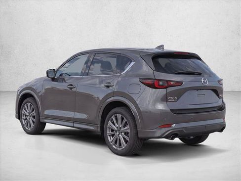 Used 2023 MAZDA CX-5 Signature AWD/4WD image 5