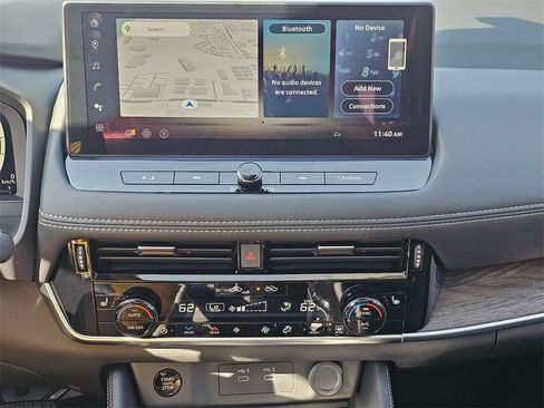 New 2026 Nissan Rogue Platinum w/ Platinum Premium Package image 13