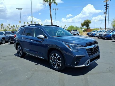 Used 2023 Subaru Ascent Touring AWD/4WD image 31