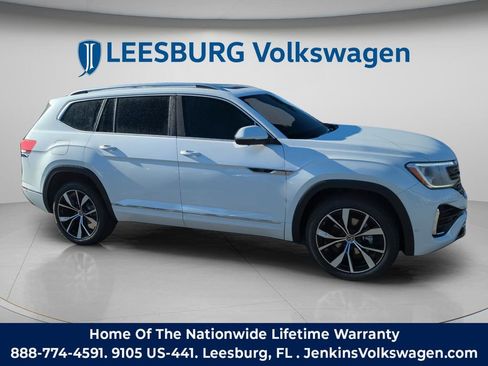New 2026 Volkswagen Atlas SEL Premium R-Line AWD/4WD image 2