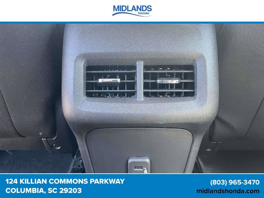 Used 2024 Chevrolet Equinox LS FWD image 10