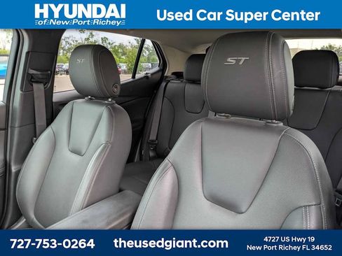 Used 2024 Buick Encore GX Sport Touring FWD image 7
