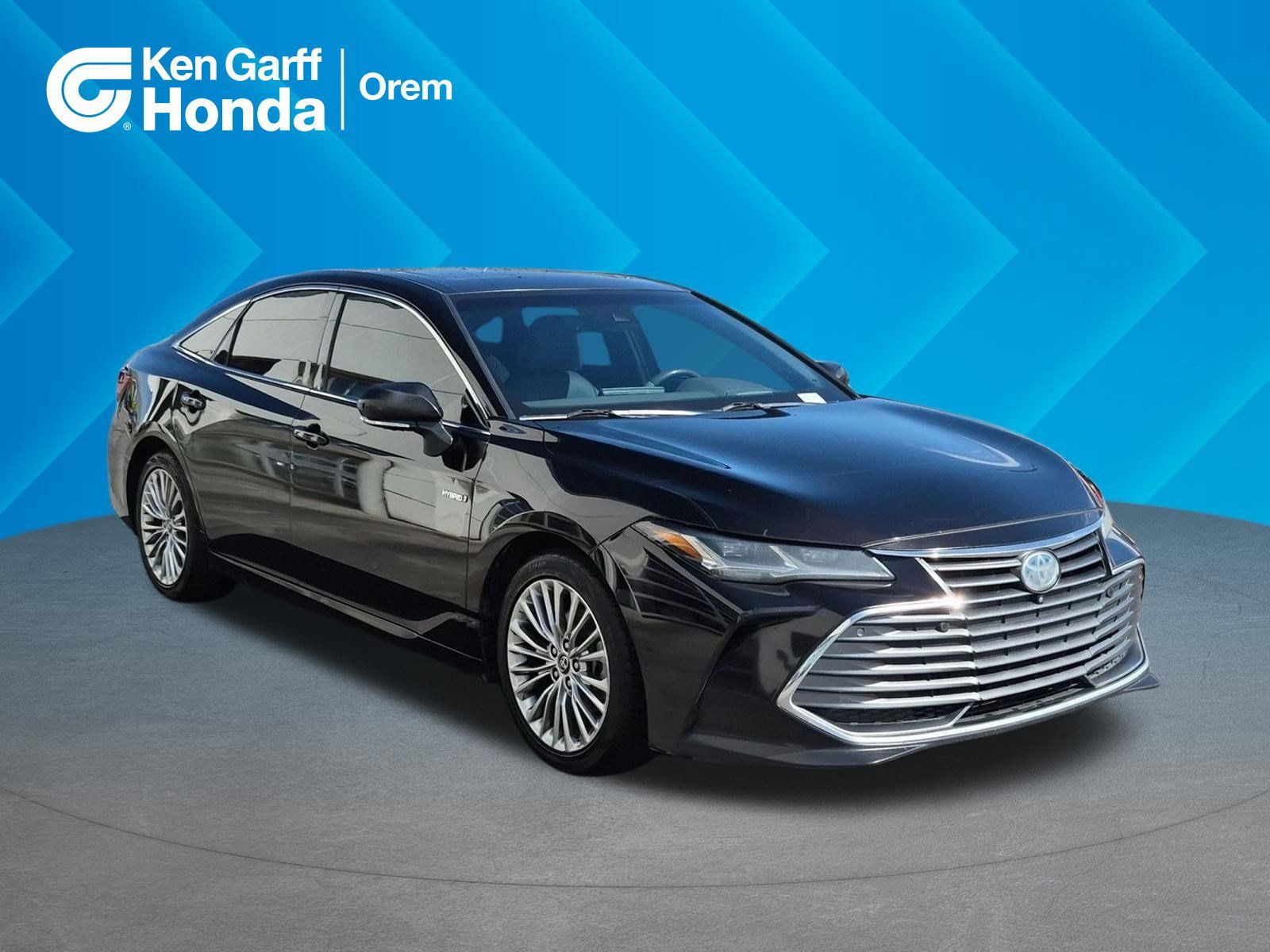 Used 2019 Toyota Avalon Limited w/ Advanced Safety Package FWD image 1
