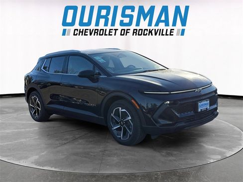 New 2026 Chevrolet Equinox EV LT image 1