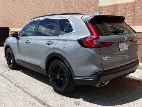 Used 2023 Honda CR-V Sport image 7