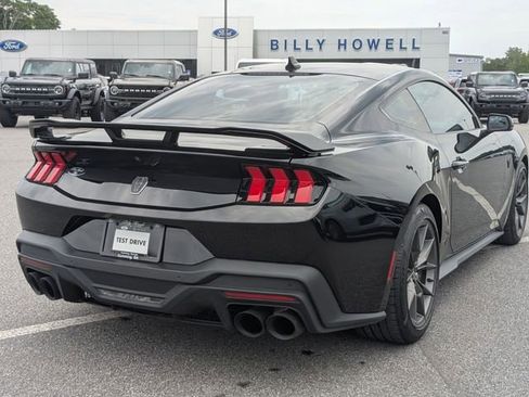 Used 2024 Ford Mustang Dark Horse RWD image 3