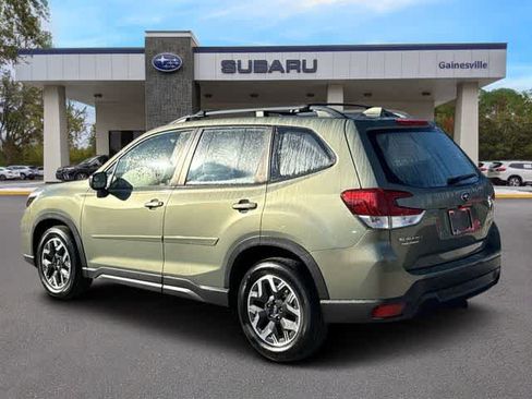 Used 2021 Subaru Forester AWD/4WD image 4