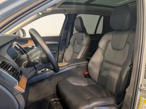 Used 2024 Volvo XC90 B6 Plus w/ Protection Package Premier image 13