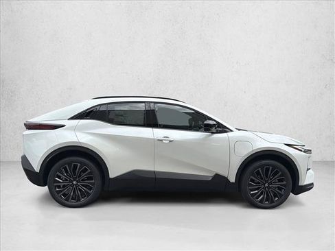 New 2026 Toyota C-HR AWD/4WD image 4