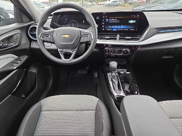 New 2026 Chevrolet Trax LT w/ LT Convenience Package FWD image 9
