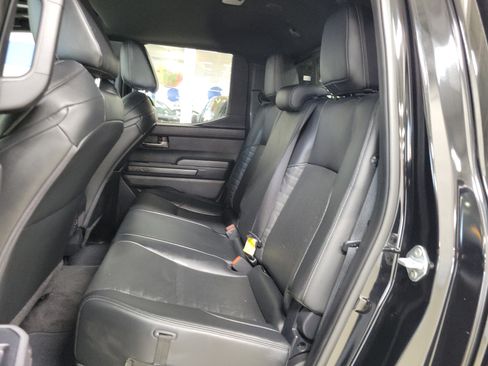 Used 2024 Toyota Tacoma TRD Off-Road w/ TRD Off Road Premium Package AWD/4WD image 9