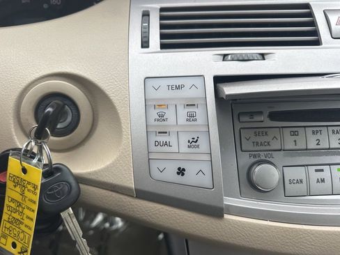 Used 2007 Toyota Avalon XL image 20