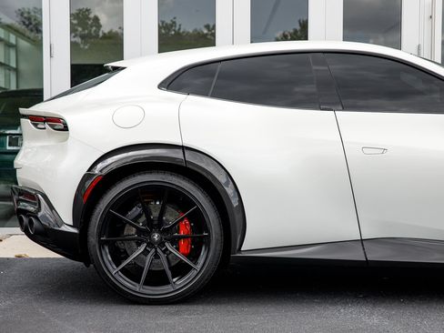 Used 2025 Ferrari Purosangue AWD/4WD image 16