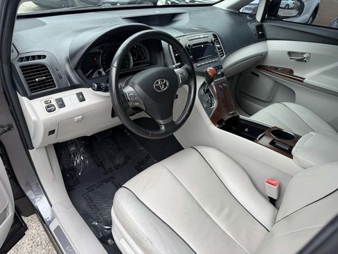 Used 2012 Toyota Venza XLE w/ XLE Premium Pkg FWD image 10