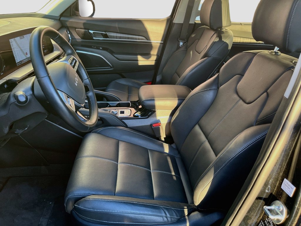 Used 2025 Kia Telluride SX FWD image 22