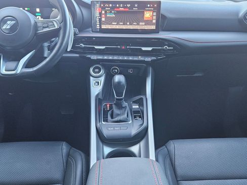 Used 2024 Dodge Hornet R/T Plus w/ Tech Pack Plus w/o Parking image 10