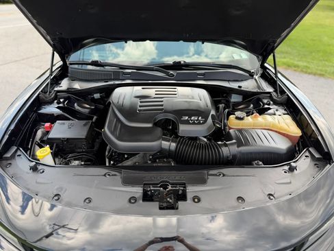Used 2019 Dodge Charger SXT AWD/4WD image 49