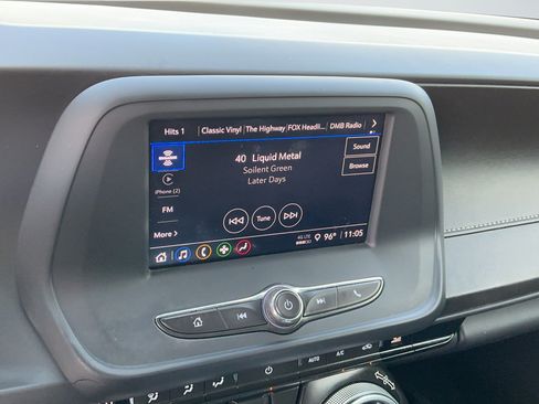 Used 2023 Chevrolet Camaro LT RWD image 9