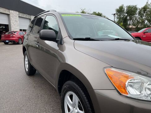 Used 2010 Toyota RAV4 4WD image 11