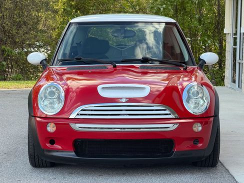Used 2005 MINI Cooper S image 2