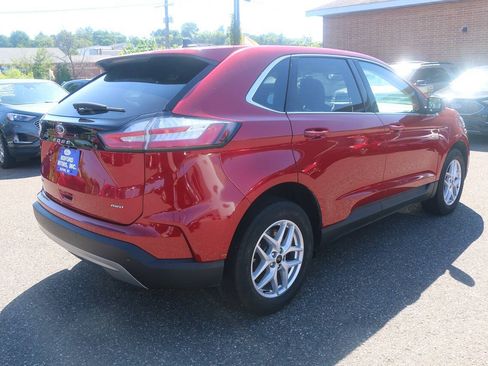 Certified 2023 Ford Edge SEL w/ Convenience Package AWD/4WD image 5