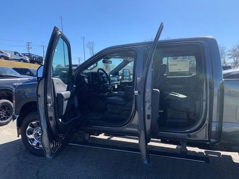 New 2026 Ford F350 Lariat w/ Lariat Ultimate Package AWD/4WD image 17