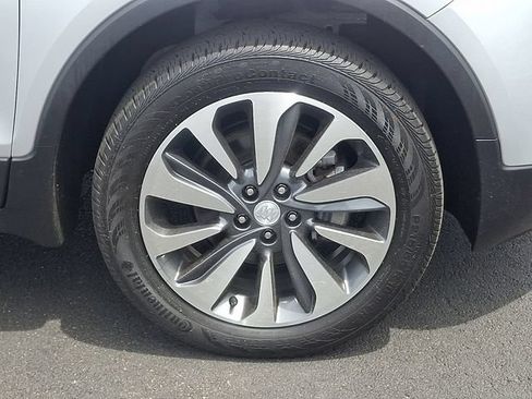Used 2022 Buick Encore Preferred w/ Safety Package AWD/4WD image 8